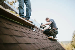 Local Roofers in Daisy Vestry, MS